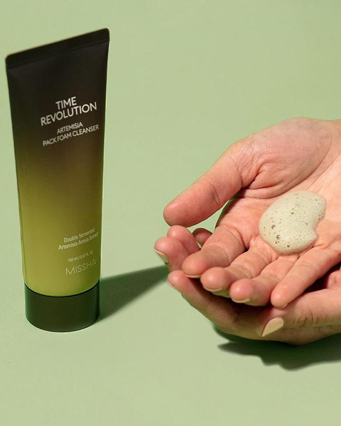 Time Revolution Artemisia Pack Foam Cleanser